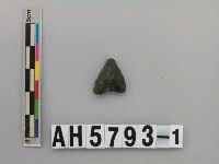 藏品(打製石鏃)的圖片